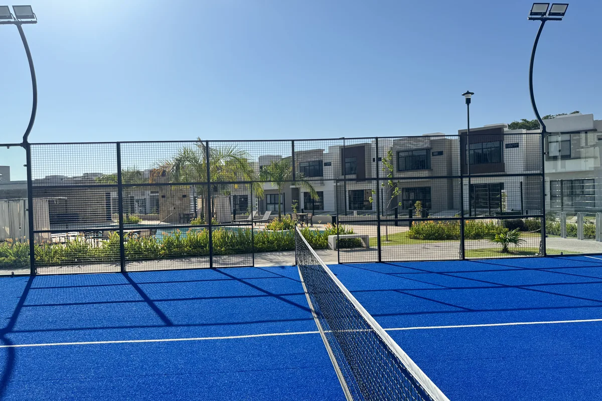 Los Encinos – cancha de pádel